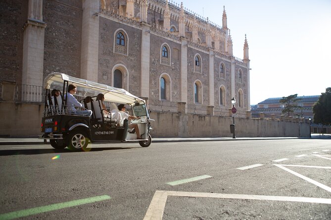 Madrid Welcome Tour with Local Guide in Eco Tuk Tuk Private - Prado Museum area: a guided overview of European masters