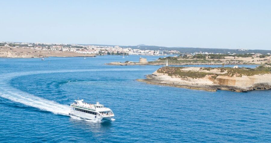 Mahon: Harbor Boat Tour with Underwater Viewing & Commentary - Lazareto and the harbor defenses: history you can actually point to