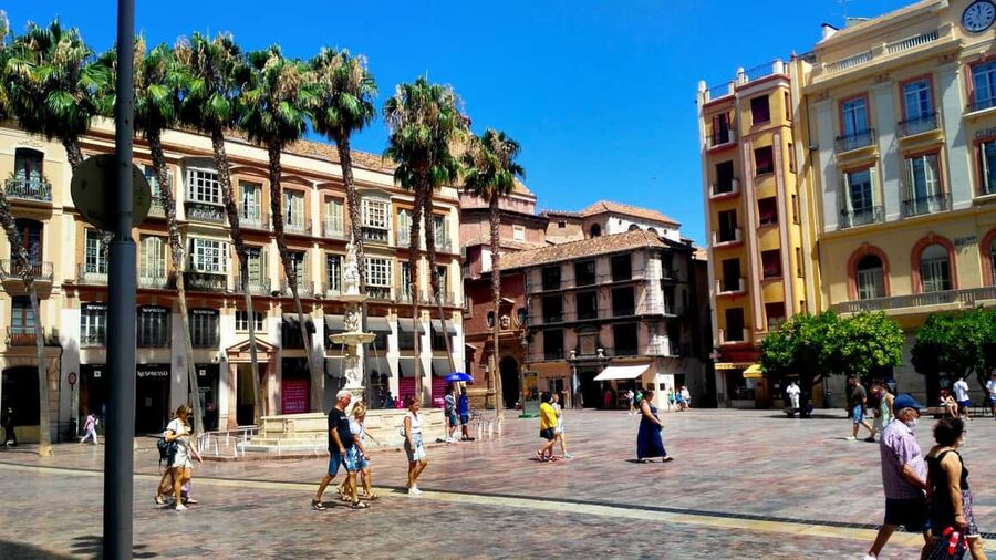 Málaga: 2h Walking Historical Tour–Art, Culture and Legends - Picasso’s Málaga: museum area, baptism connection, and neighborhood mood