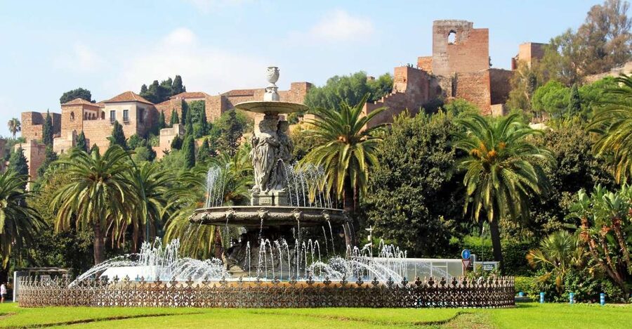 Málaga: 3-Hour Complete Walking Tour with Tickets - Meet at the Glass Pyramid, Then Start With Roman Malacca