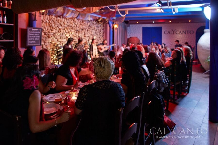 Malaga: Authentic Flamenco Show at El Gallo Ronco - Key Things That Make El Gallo Ronco Worth Your Night