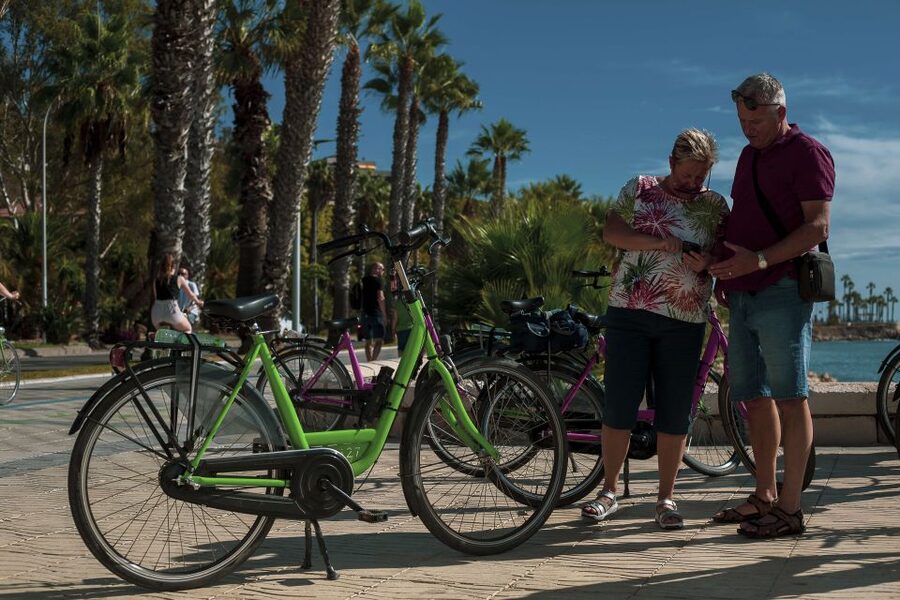 Malaga Bike Tour - Old Town, Marina & Beach - Atarazanas market: seeing Malaga’s daily food culture from the saddle