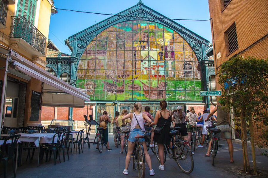 Malaga Bike Tour - Old Town, Marina & Beach - Who this bike tour suits best