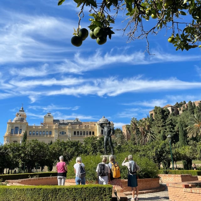 Malaga: Castle Hill and Fisherman Village E-Bike Tour - Who This Tour Is Best For (And Who Should Skip It)