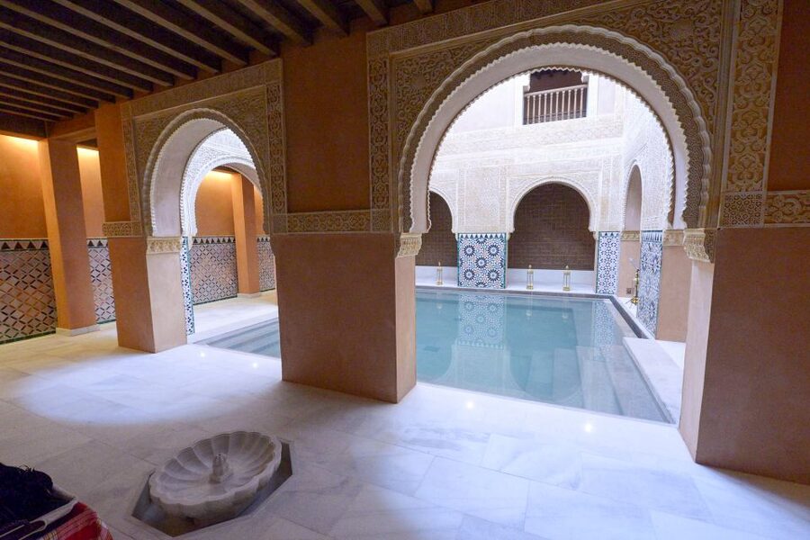 Malaga: Hammam Al Ándalus Entry Ticket with Massage - Price and Timing: Does It Really Deliver Value?