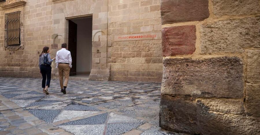 Málaga: Museo Picasso Málaga Entry Ticket - Picasso’s “from his birthplace” angle, and why it feels different