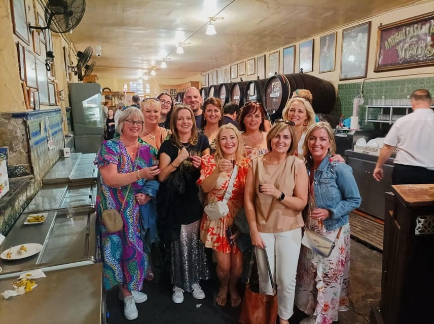 Málaga: Wine & Tapas Tour - Small groups and the guide effect: why it feels personal