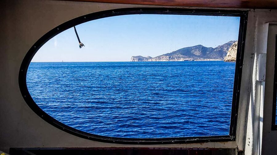 Mallorca: 3.5-Hour Boat Trip with Swimming and Snorkeling - Why This 3.5-Hour Catamaran Fits Mallorca So Well