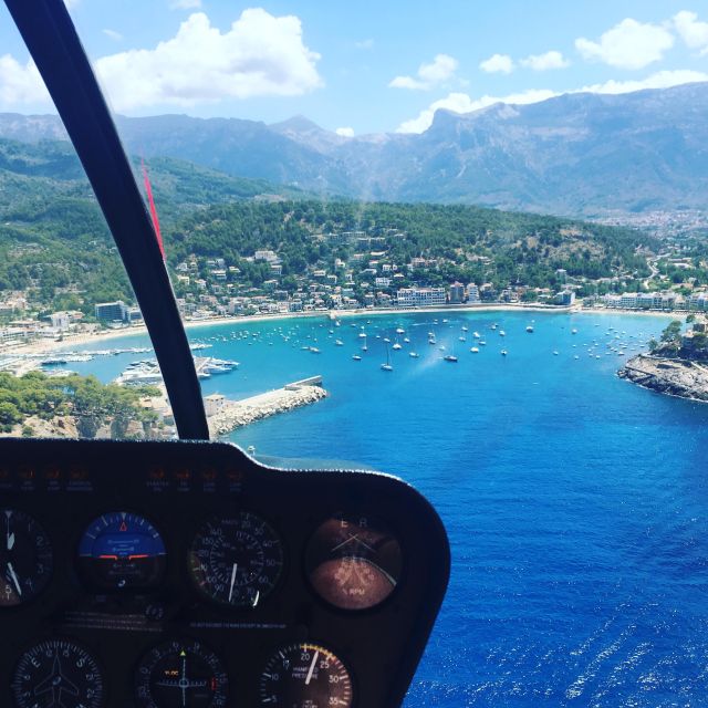 Mallorca: Scenic Helicopter Tour Experience - 30-minute Valldemossa and Sóller with the Tramuntana range
