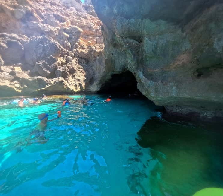 Mallorca: Sea Caves Kayaking Tour, Snorkeling & Snack - Why kayak sea caves are a smart way to see southern Mallorca