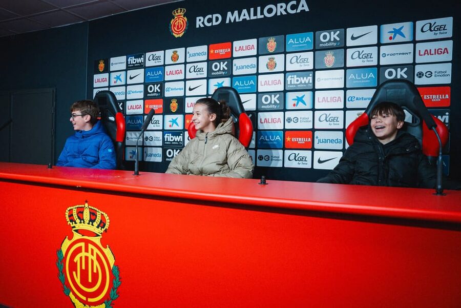Mallorca: Son Moix Stadium Guided Tour - Meeting at Gate 9, then making the most of your 60 minutes