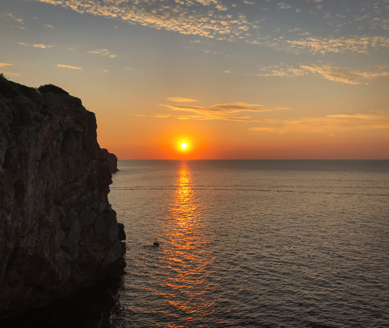 Mallorca: Sunset Pizza Boat Tour Andratx - Dragonera + Snorkel - Sant Elm swim and snorkeling stop: what you get in 40 minutes