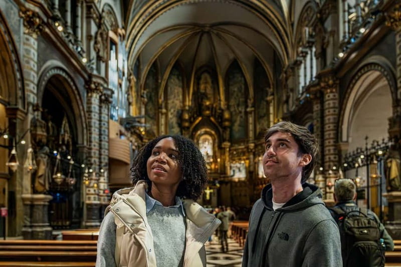 Montserrat Monastery & Hike from Barcelona — Max 8 Guests - Montserrat Monastery and hike from Barcelona, why the timing matters