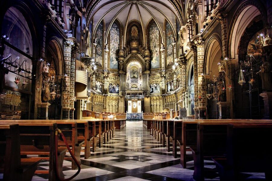 Montserrat Museum and Monastery Entry Ticket - Basilica complex and La Moreneta: the fixed time you actually feel