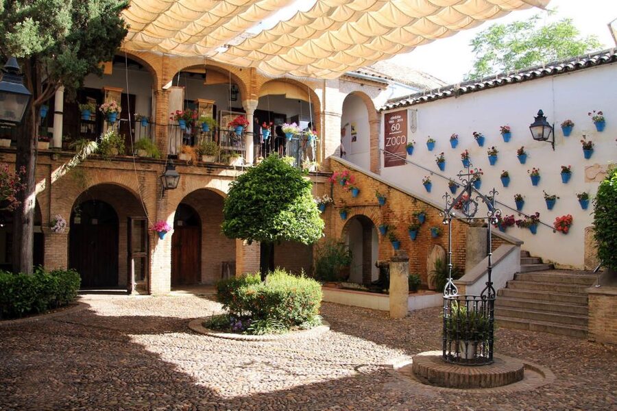 Mosque-Cathedral of Cordoba and Jewish Quarter Tour - Who should book this Mosque-Cathedral and Jewish Quarter tour
