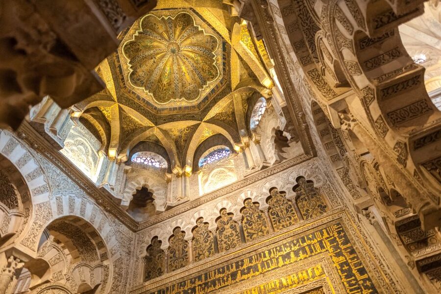 Mosque-Cathedral of Córdoba Guided Tour with Tickets - Duration and price: is $33 good value for the Mosque-Cathedral?