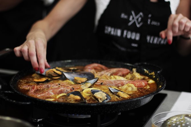 Paella Cooking Class in Malaga - Atarazanas Market: Where Your Paella Plan Starts