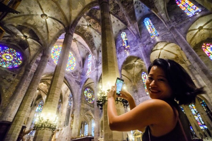 Palma: Cathedral of Mallorca Skip-the-Line Entry Ticket - Dress code and bag rules that actually affect entry