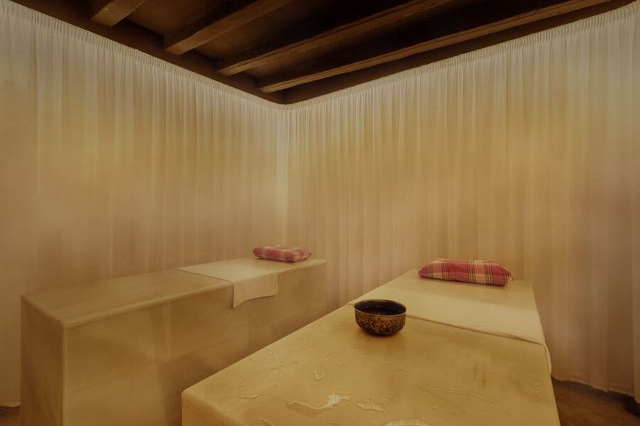 Palma: Hammam Al Àndalus Bath Session with Massage Options - Baths You’ll Actually Use: Steam Room, Bowl Room, and Thermals