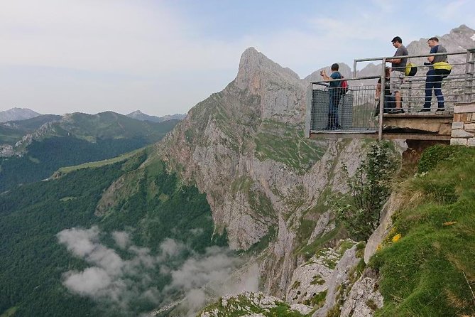 Picos de Europa and Potes Guided Tour from Santander-small groups - Santo Toribio de Liébana: The Short Stop That Adds Soul