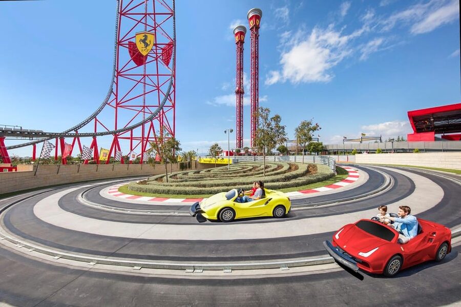 PortAventura and Ferrari Land: Full-Day Trip from Barcelona - Shows and Sea Odyssey: Don’t Treat Entertainment Like a Bonus