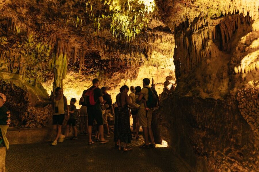 Porto Cristo: Caves of Hams Entry Ticket - Sea of Venice finale: Magical Mozart with lasers and natural acoustics