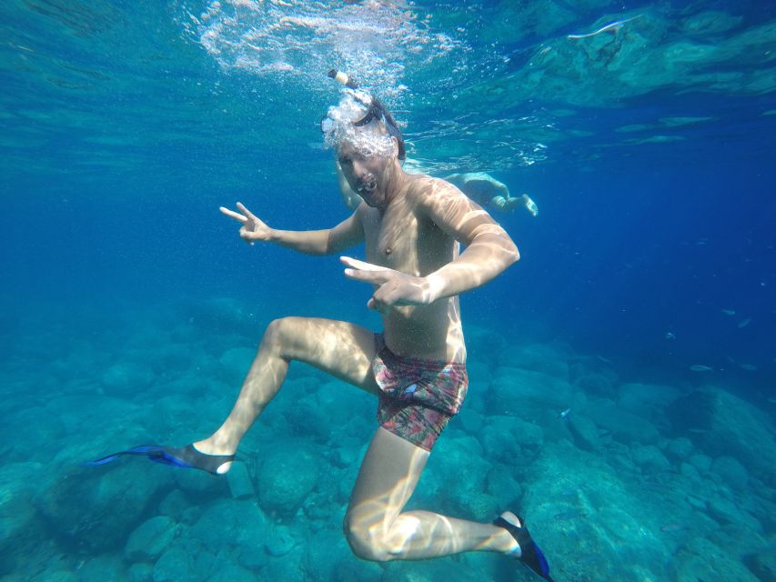 Puerto de Mogan: Boat and Snorkeling Trip - Getting to the Yellow Boat Mogan Meeting Point