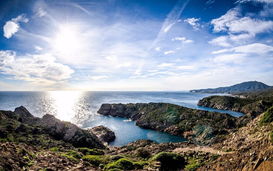 Roses: Cap de Creus & Port Lligat Boat Tour w/ Cadaqués Stop - The Cat rock, coves, and the cave option you should hope for