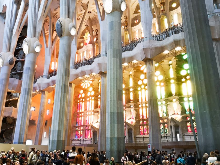 Sagrada Familia & Gaudi Guided Tour Private or Small Groups - Value Check: What Your $93 Really Buys