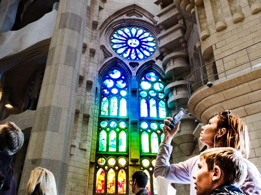 Sagrada Familia & Gaudi Guided Tour Private or Small Groups - Who This Tour Suits Best
