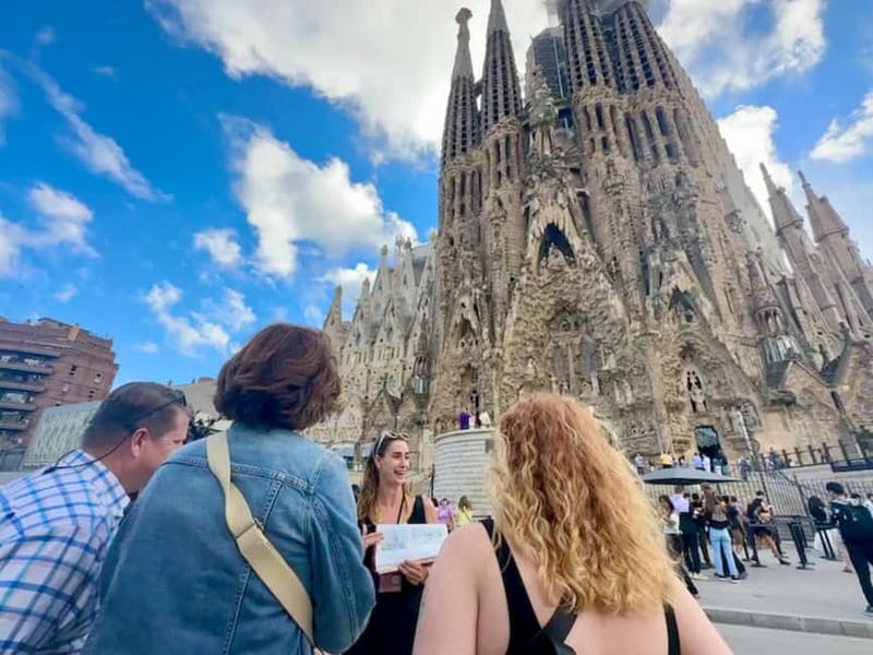 Sagrada Família & Park Güell Guided Tour with Transportation - Sagrada Família Inside: Stained Glass, Columns, and Gaudí’s Museum Models