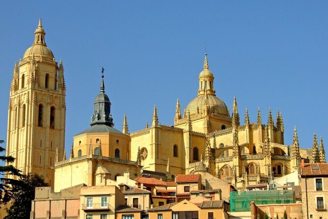 Segovia and Toledo Day Tour from Madrid with Optional Alcazar - Segovia Essentials: Aqueduct First, then Cathedral and Time to Wander