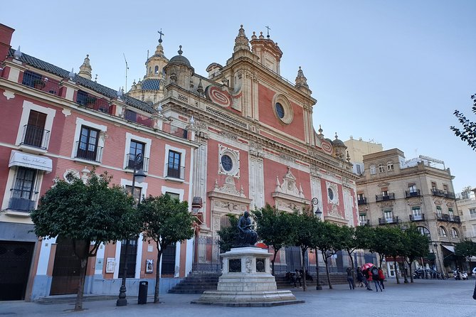 Sevilla Food Tour: Tapas, Wine, History & Traditions - The tastings and drink pairings, and what might change