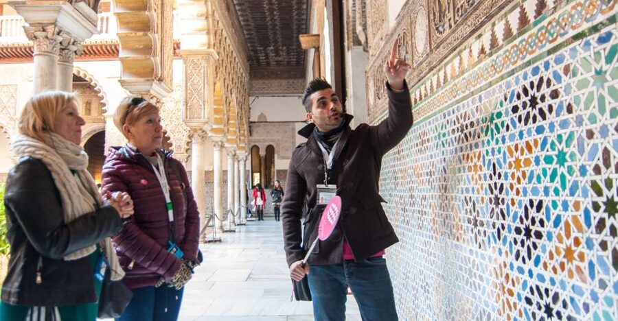 Seville: Alcázar and Cathedral Entry Ticket and Guided Tour - Plaza del Triunfo meeting point, then into the Alcázar