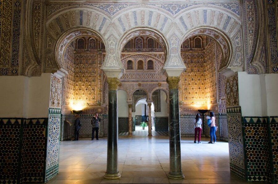 Seville: Alcázar, Cathedral & Giralda Fast Track Guided Tour - Price and value: what $80 is really buying you
