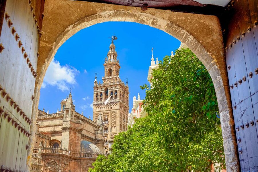 Seville: Alcázar Guided Palace Tour with Priority Access - Who this Alcázar priority tour fits best