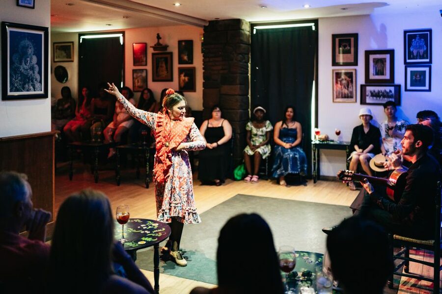 Seville: Baraka Sala Flamenca Show with Drink in Triana - Key highlights worth your attention