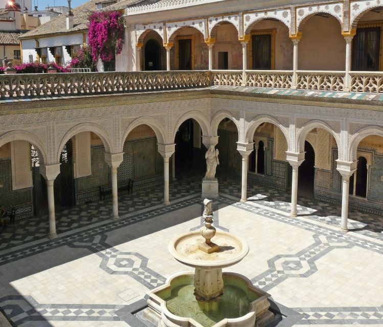 Seville: Casa de Pilatos Ground Floor Entry Ticket - The Roman sculpture and emperor busts: the courtyard centerpiece