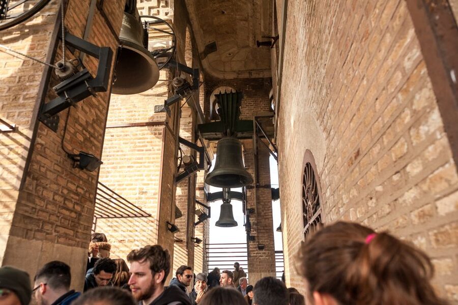 Seville: Cathedral Guided Tour with Priority Access - Giralda Tower Climb: The View Makes the Effort Worth It