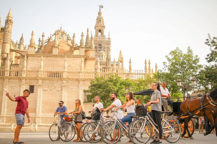 Seville: City Sightseeing and Local Culture Bike Tour - Starting in Triana, then gliding toward the river