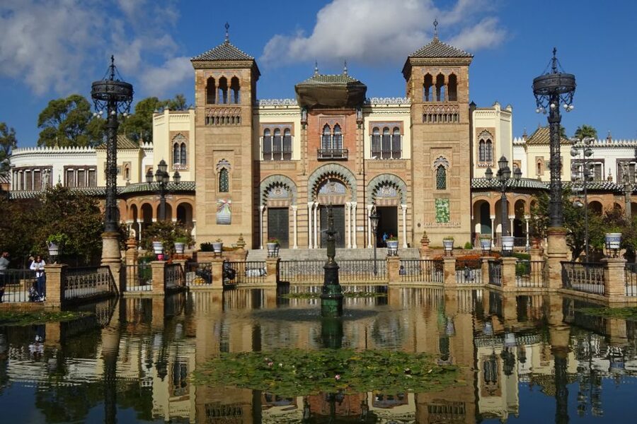 Seville: Electric Bike Tour in Small Group - What’s included versus what you’ll handle yourself