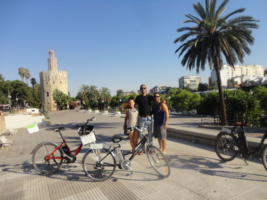 Seville: Electric Bike Tour in Small Group - Cruising Centro: guided sights plus smart stops