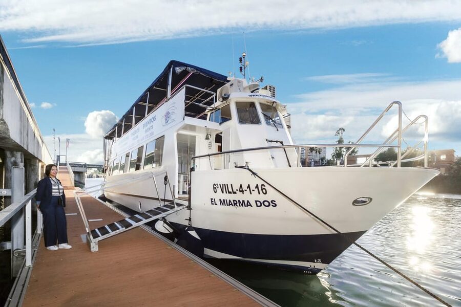 Seville: Guadalquivir Boat Tour with Optional Lunch/Dinner - What you’ll see from the water: Torre del Oro, Triana, and Real Maestranza views