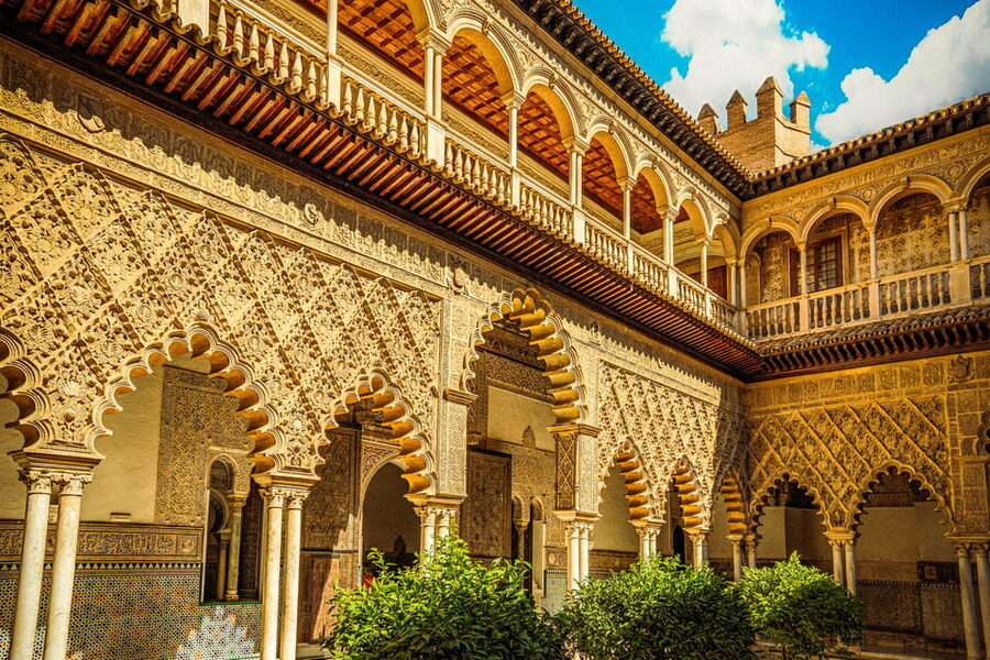 Seville: Priority Access Cathedral, Giralda & Alcázar Tour - Key things to know before you go