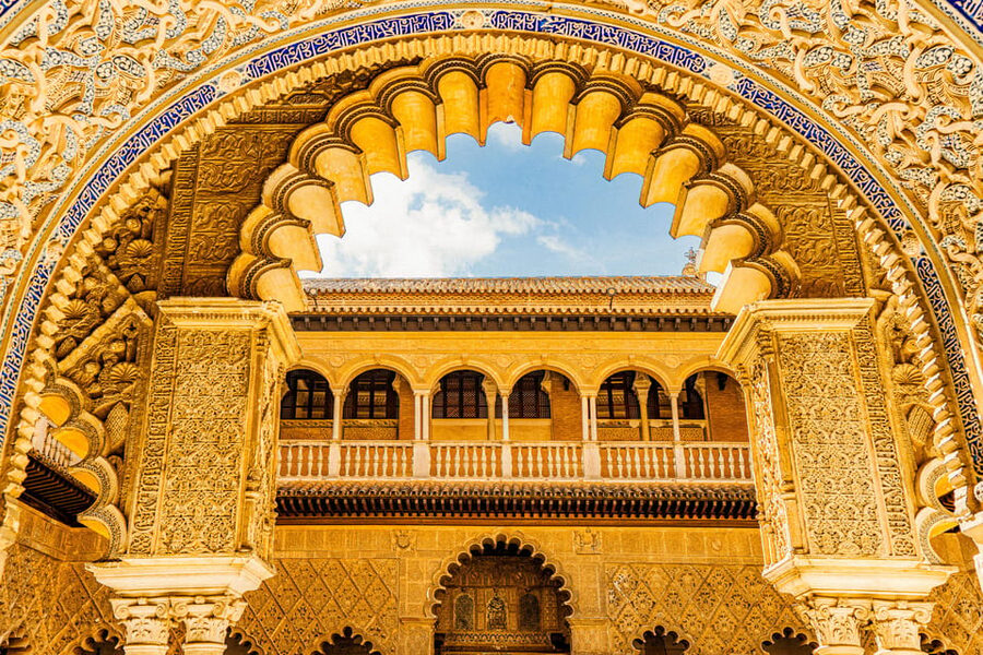 Seville: Priority Access Cathedral, Giralda & Alcázar Tour - Who this tour suits best, and when to consider another approach
