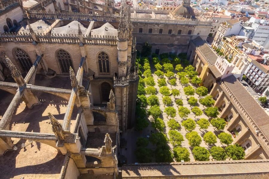 Seville: Priority Access Cathedral & Giralda Tour - Quick practical tips before you go