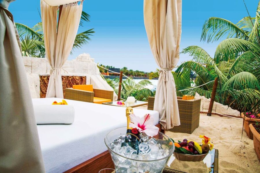 Siam Park Entry Tickets - Food, Towels, and the Premium Package: How to Avoid Budget Shock