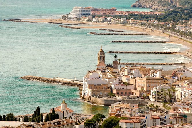 Tarragona and Sitges Tour with Small Group and Hotel Pick Up - San Sebastian Beach time: relax, swim, and reset