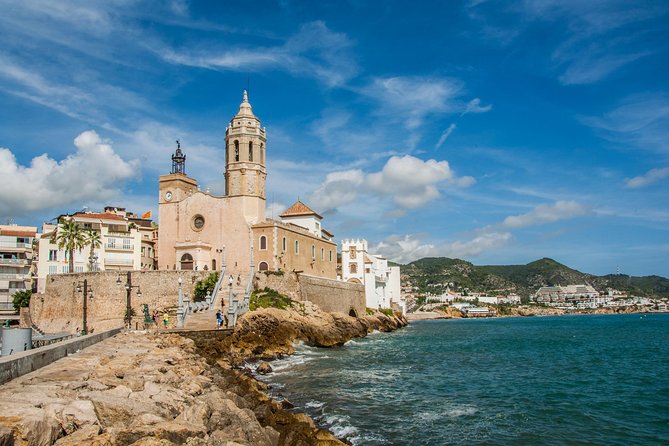 Tarragona and Sitges Tour with Small Group and Hotel Pick Up - Tarragona old town lanes, the Consolat area, and the Roman amphitheatre