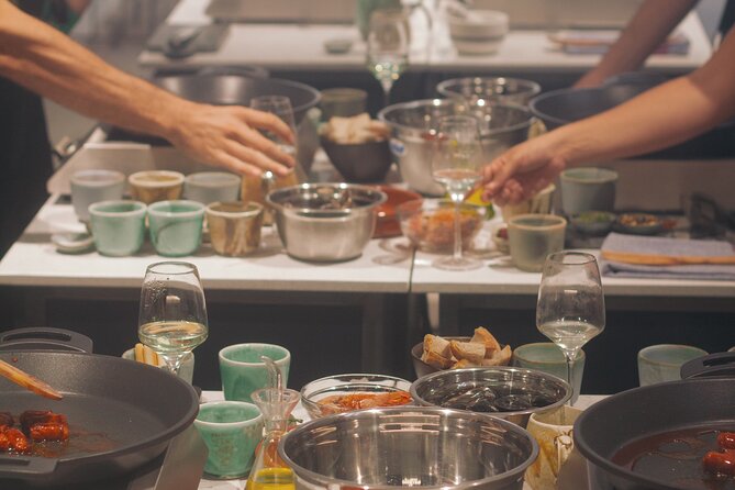 Taste of Spain: Tapas Cooking Class with Bottomless Wine Pairing - A Quick Guide to the Technique and Social Format